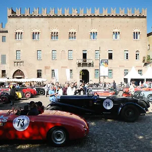  Affittacamere Palazzo Castiglioni Luxury Italia